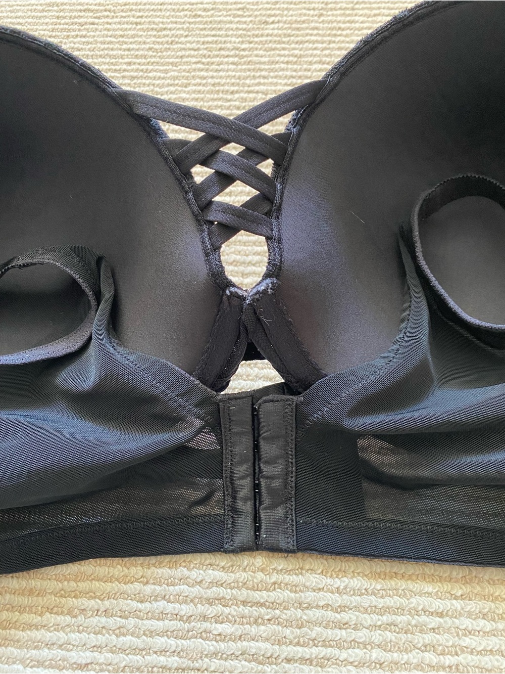 torrid Black & Gray Lace-Overlay Underwire Bra XO Boost Plunge 42F 42DDD - Picture 7 of 7